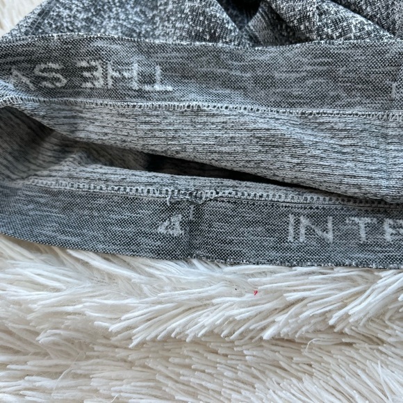 NWOT Lululemon Swiftly Tech tank, 4 - Picture 5 of 5